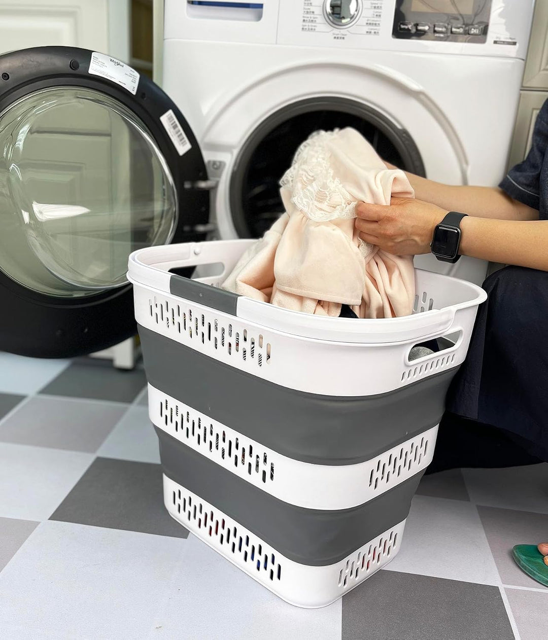 SAMMART 40L Zusammenklappbarer Wäschekorb aus Kunststoff mit Griffen – faltbarer Pop-Up-Aufbewahrung