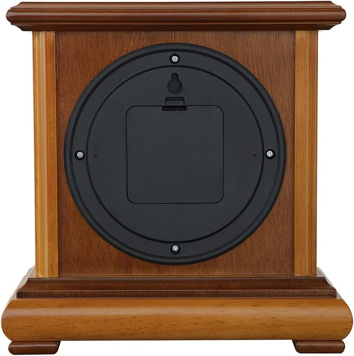 MPM Quality Retro Light Wood Tischuhr, Braun, Traditionelle und Elegante Holztischuhr, Arabische Zif