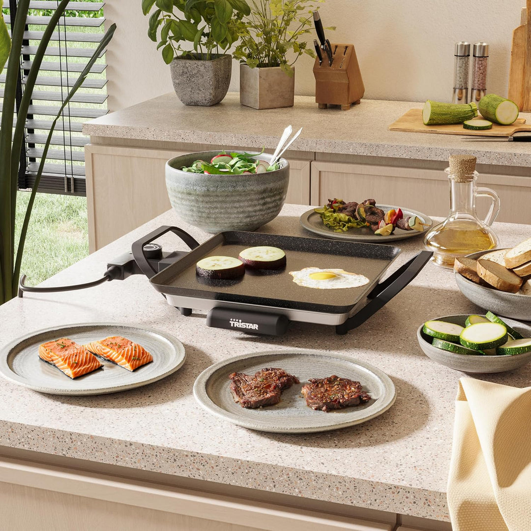 Tristar Tischgrill slim S - Eine Backfläche von 28 x 28 cm - Einstellbarer Thermostat - Antihaftbesc