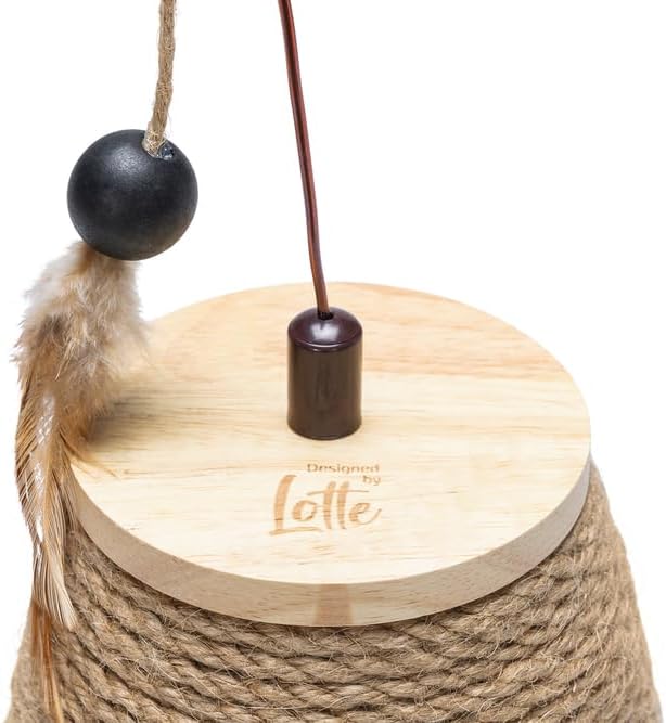 Designed by Lotte Tumble Mae, Katzenspielzeug, Holz, 15x15x18 cm