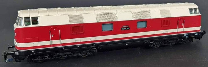 Piko 47291 - TT Diesellokomotive V 180, 6-achsig