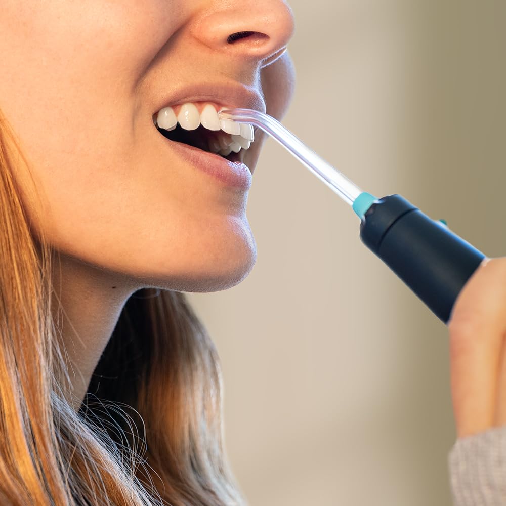 Cecotec Mundpflegezentrum Bamba ToothCare Jet Clean. 18 W, 600-ml-Irrigator, 10 Druckstufen, 7 Aufsä