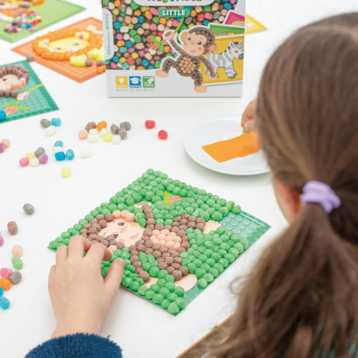 Playmais MOSAIC Little Farm Kreativ-Set zum Basteln für Kinder ab 3 Jahren | Über 2.300 Stück & 6 Mo