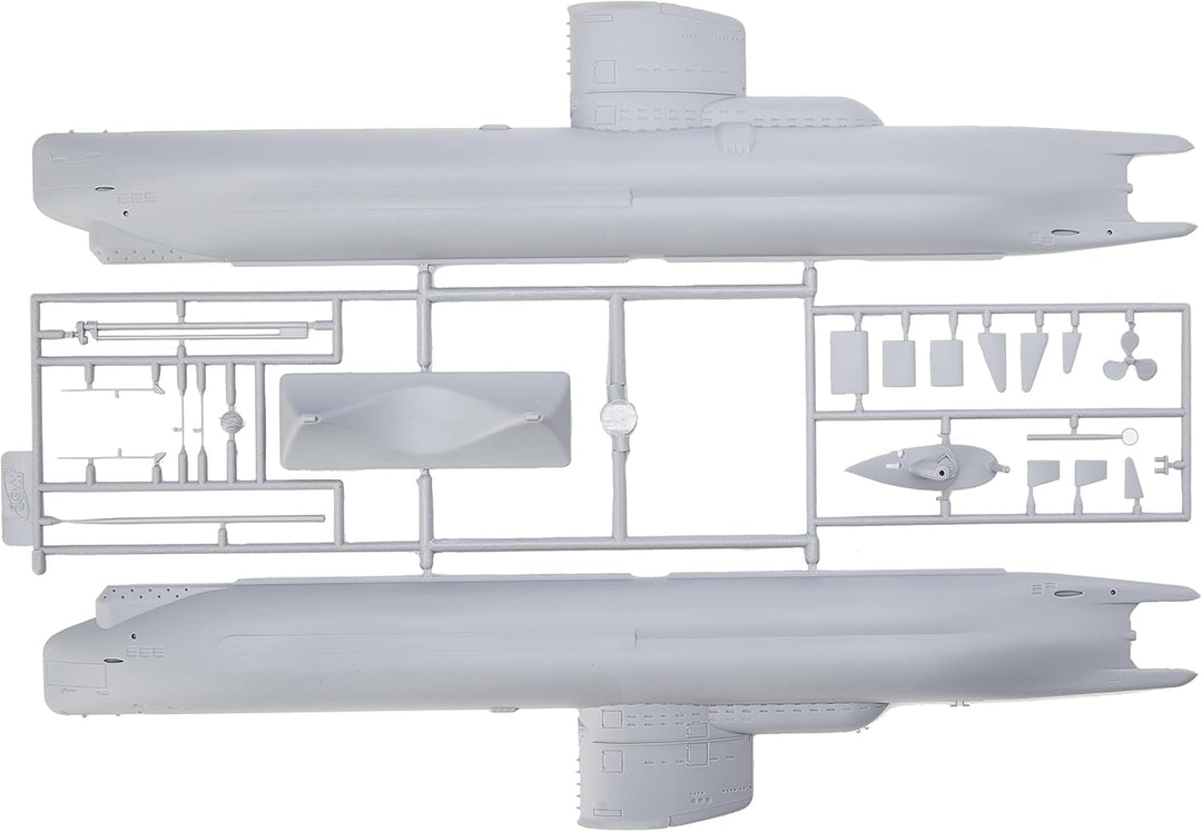 ICM S.004 - WWII German Submarine Type XXIII, Volle Grösse