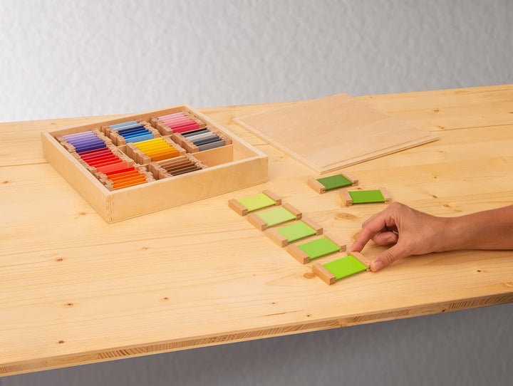 Montessori Farbtäfelchen, Kästen I, II und III, Montessori-Material zur Farbenlehre