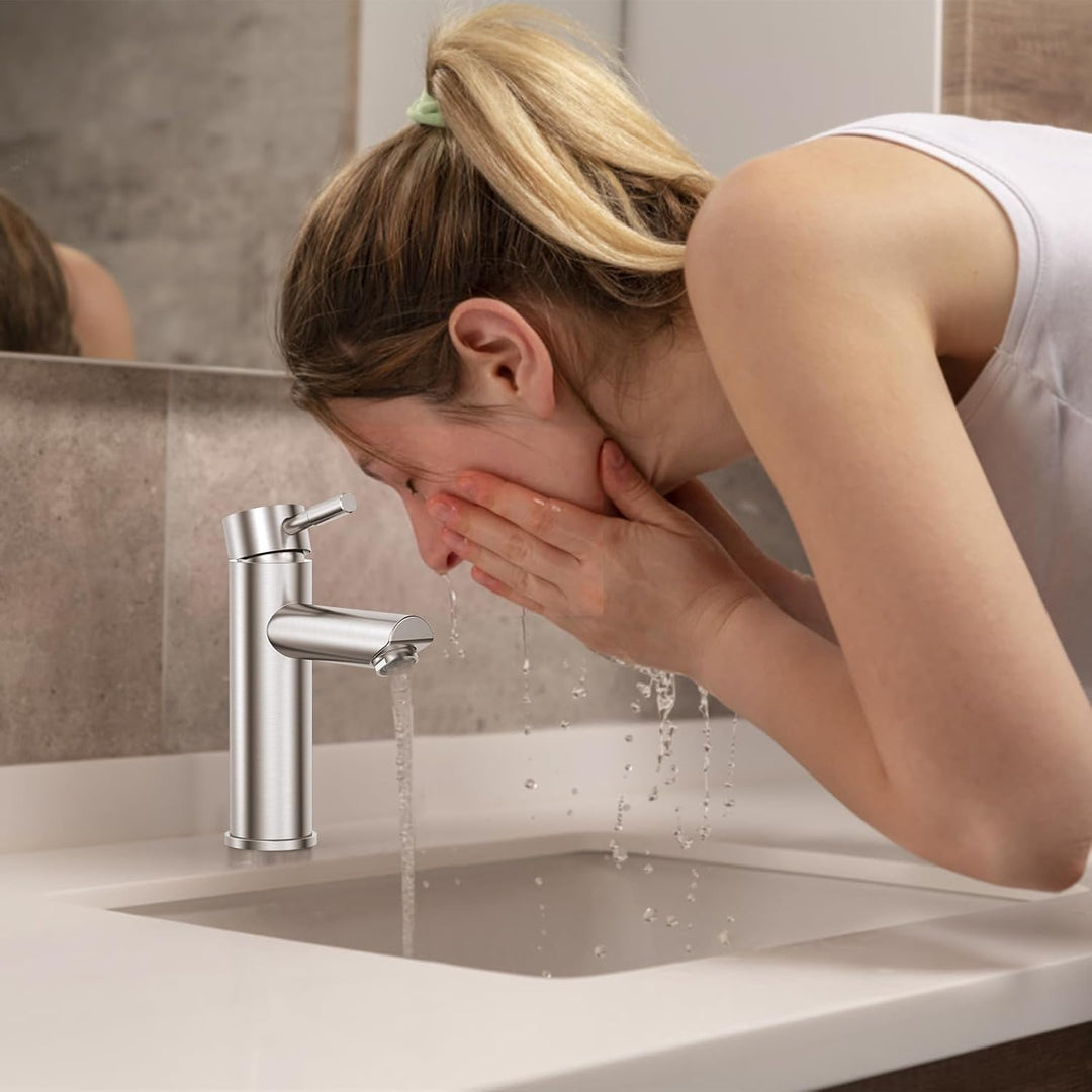 Wasserhahn Bad Waschtischarmatur Waschbecken Armaturen Edelstahl Kaltes und Heisses Wasser Mischbatt