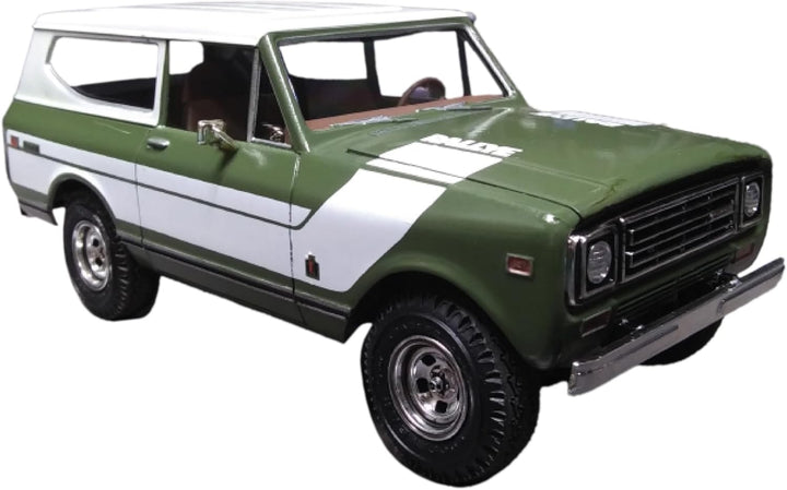 AMT 1977 International Harvester Scout II Modellbausatz im Massstab 1:25