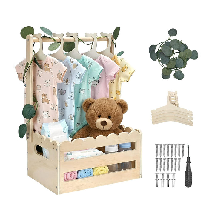 Personalisiertes Babyparty Geschenk aus Holz mit Bügeln & Efeu - Willkommens-Korb mit Wellenrand-Des