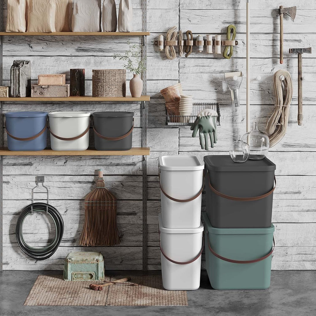 Rotho Albula 4er-Set Aufbewahrungsbox 2x40l +2x25l mit Deckel, Kunststoff (PP recycelt), weiss, 2x40