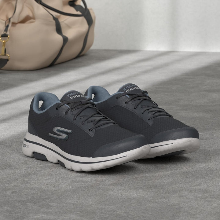 SKECHERS Herren Go Walk 5 - Qualify Sneaker 39.5 EU Navy Textile Synthetic Trim, 39.5 EU Navy Textil