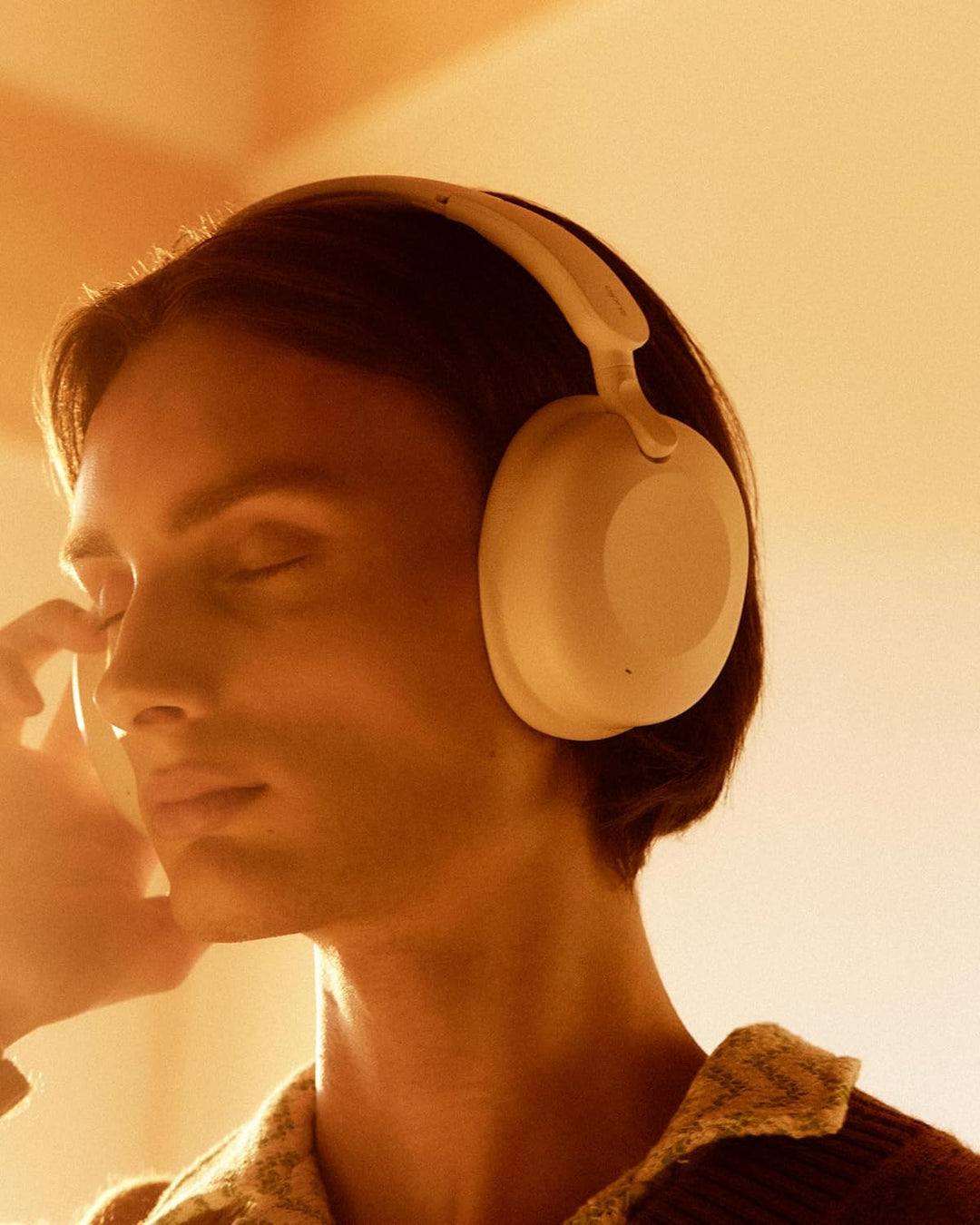 sudio K2 White, Over-Ear Headphones, hybrid Active Noise Cancellation, mit integriertem Mikrofon, La
