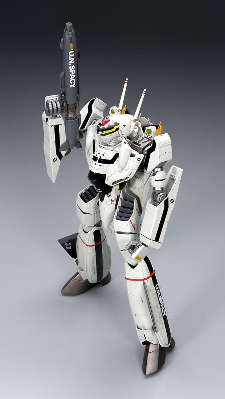 Hasegawa Macross Zero VF-0A/S Battroid Model Kit 1/72 Scale