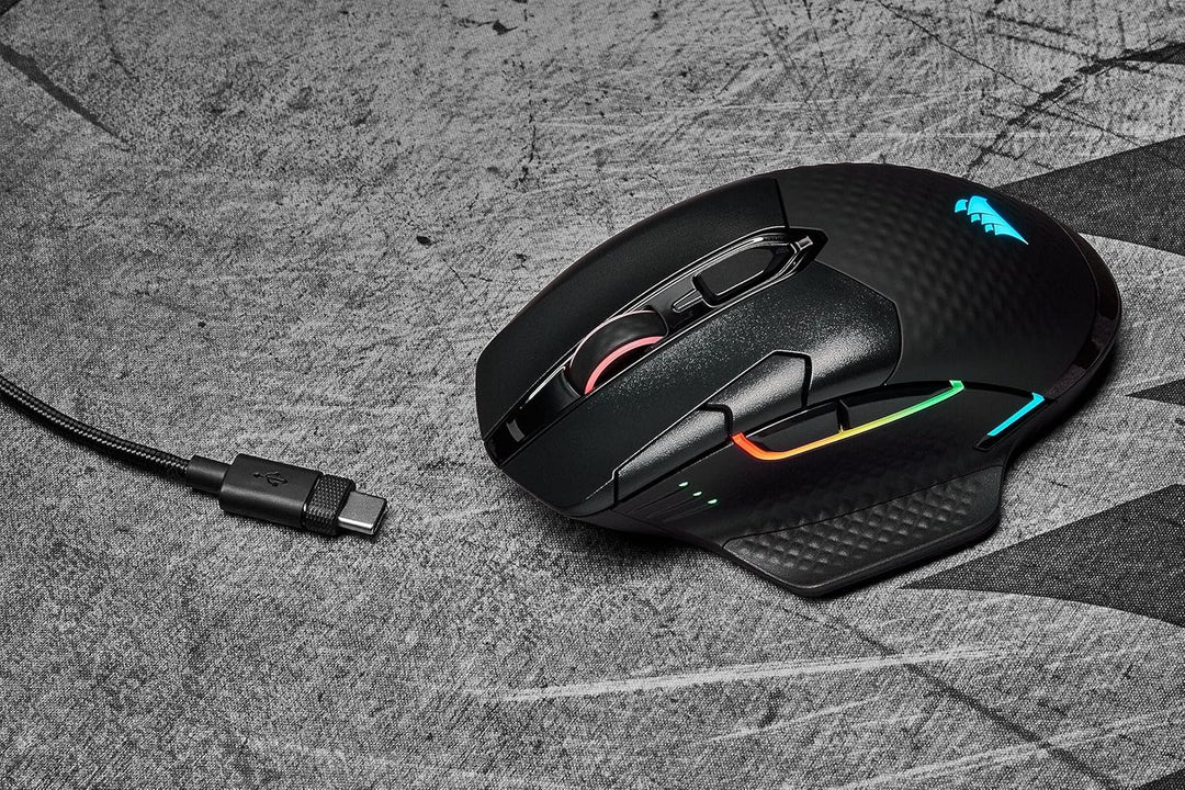CORSAIR DARK CORE RGB PRO Wireless FPS/MOBA Gaming Maus - 18.000 DPI - 8 Programmierbare Tasten - Su
