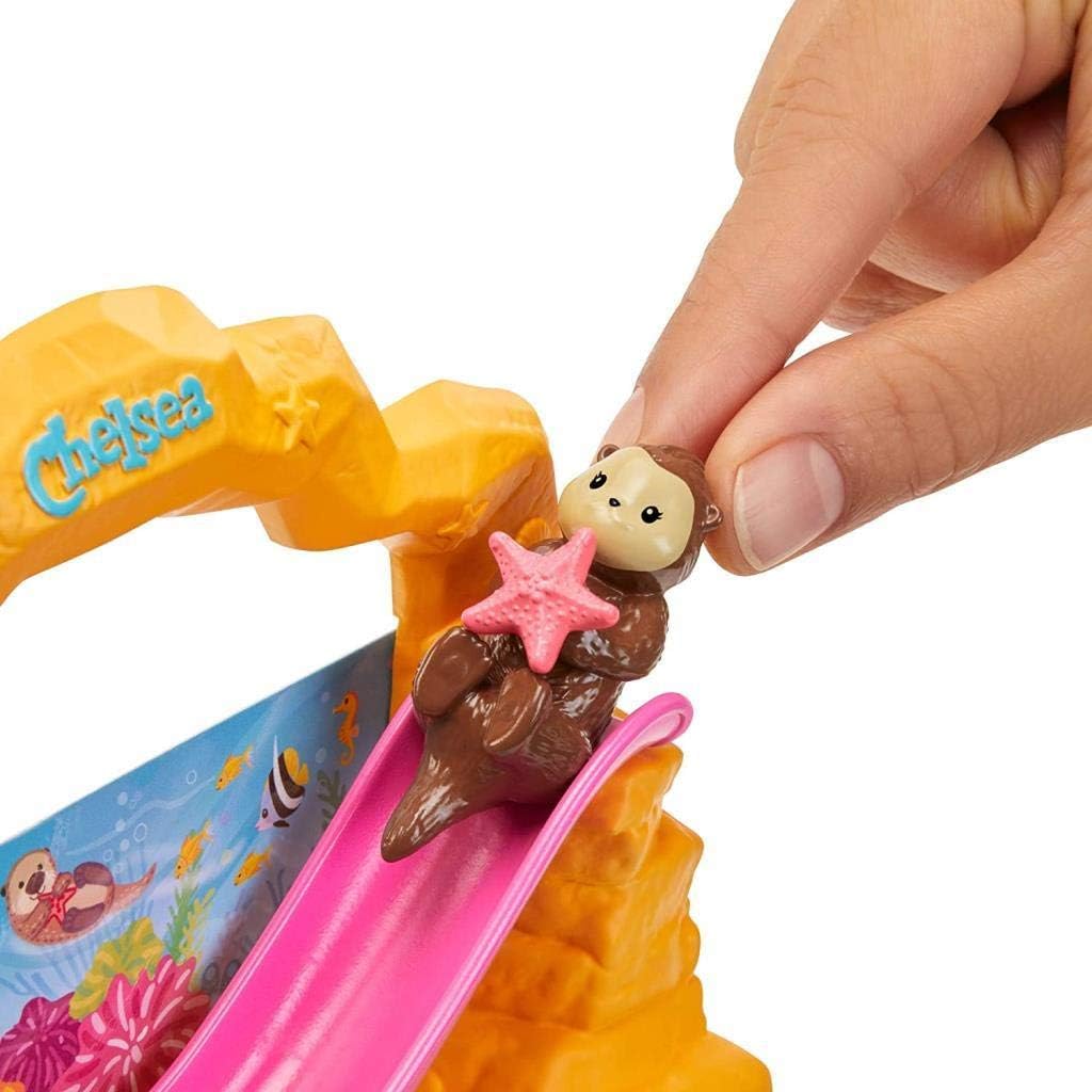 Barbie GHV75 - Club Chelsea Aquarium Spielset mit Puppe (brünett) und Zubehör, Spielzeug ab 3 Jahren