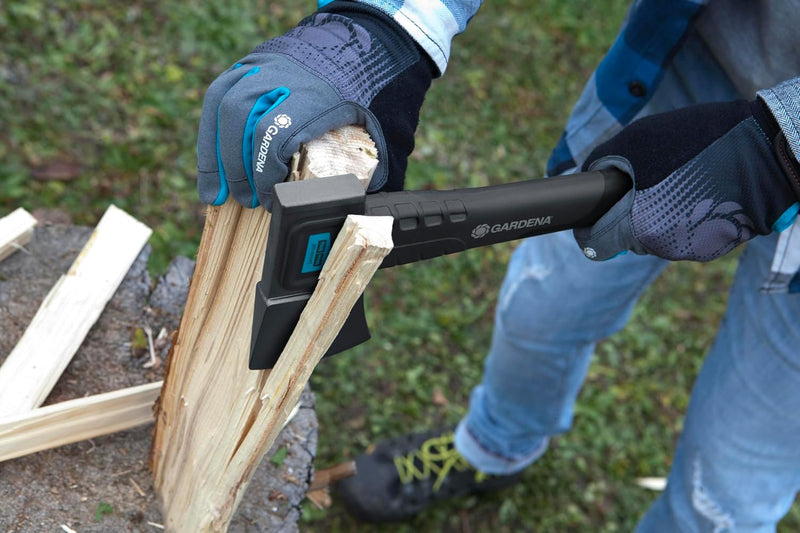 Gardena Universalbeil 900 B: Handliches Beil für Garten und Outdooraktivitäten, für die Herstellung