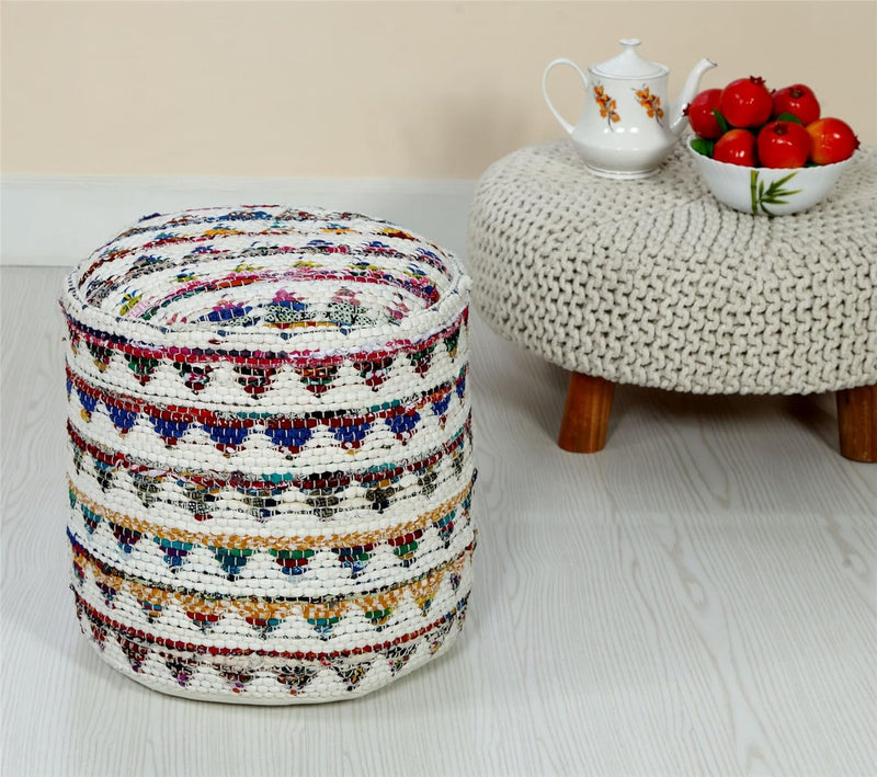 Homescapes Chindi Pouf Sitzhocker Fusshocker rund Ethno Look bunt Creme 45 cm Durchmesser 40 cm hoch