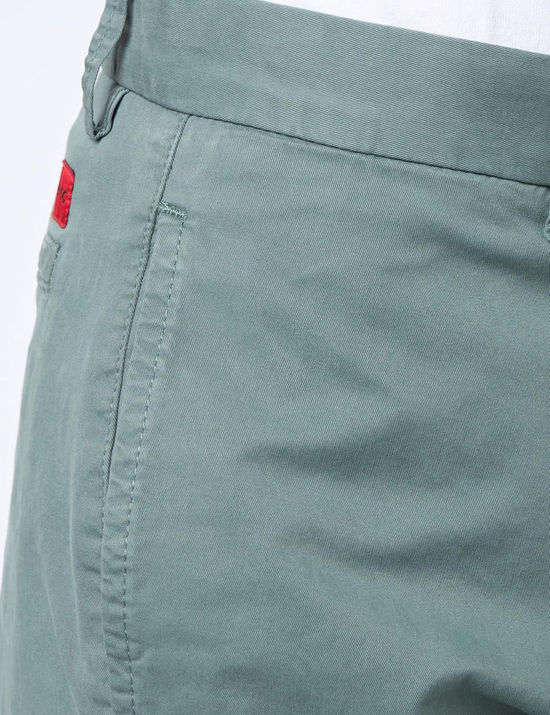 HUGO Herren David222D Slim-Fit Chino aus elastischer Baumwoll-Gabardine 28W / 32L Dark Green307, 28W