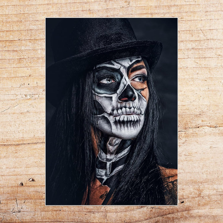 wandmotiv24 Poster als Wanddeko, Grösse Din A0, Model mit Totenkopf Makeup, Schminke, Hut, Frau, Mod