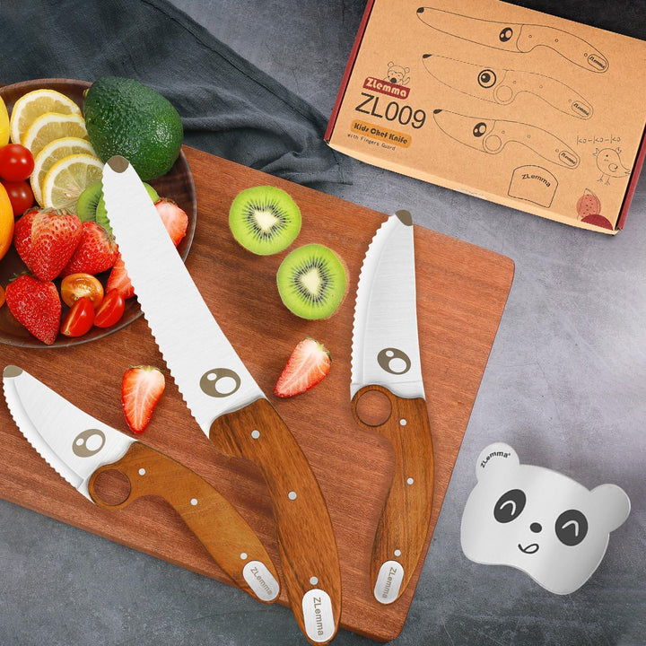 Kindermesserset für echtes Kochen mit pädagogischem Ring und gezackter Klinge und Panda-Fingerschutz