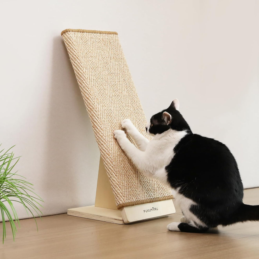 FUKUMARU Kratzbrett Katzen, 65 cm Natürliche Sisal-Kratzsäule mit Rampe, Austauschbare Kratzmatte, R