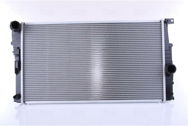 Nissens 60815 Kühler, Motorkühlung