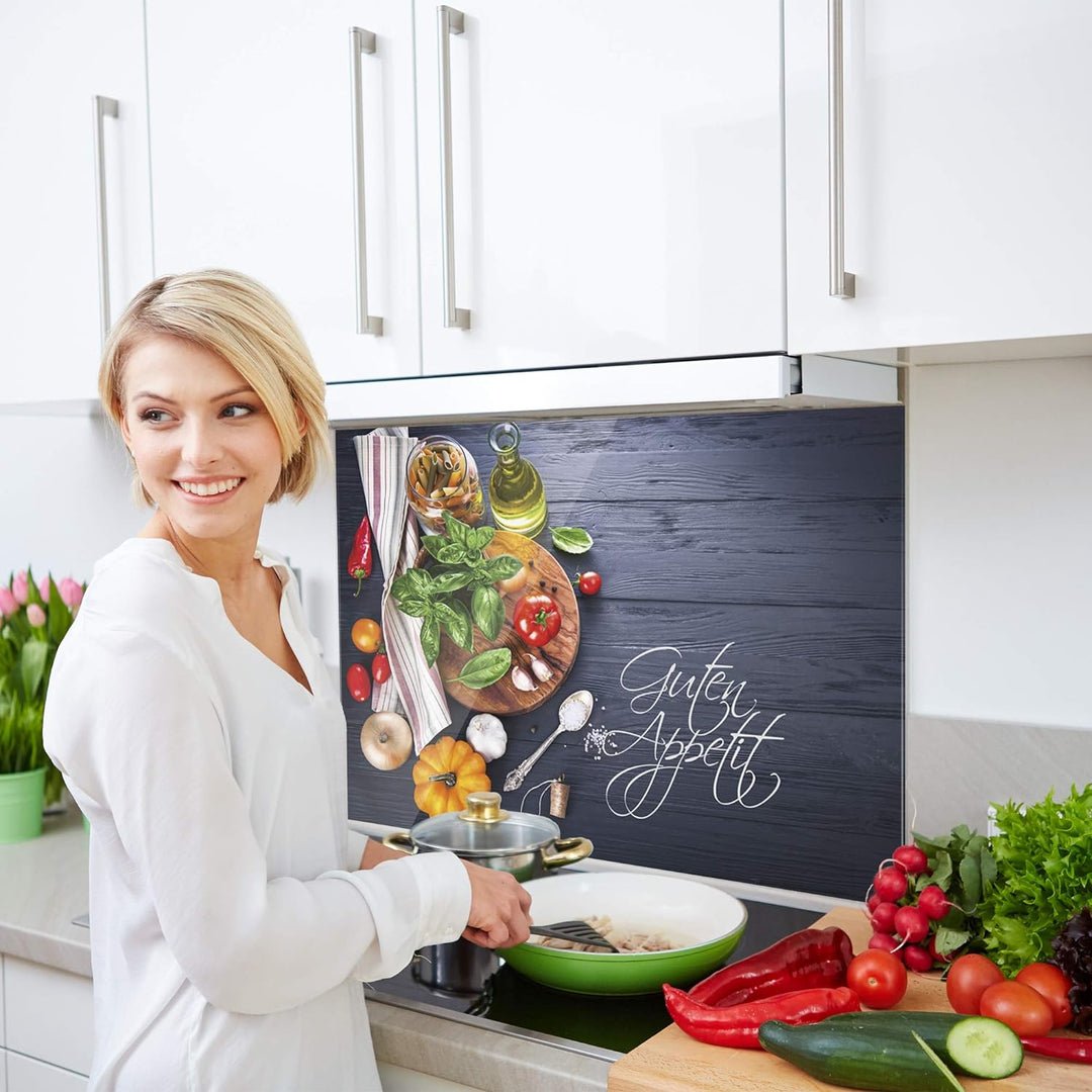 GRAZDesign Spritzschutz Küche Herd, Gemüse auf Holz, dunkelgrau mit Guten Appetit, Küchenrückwand au