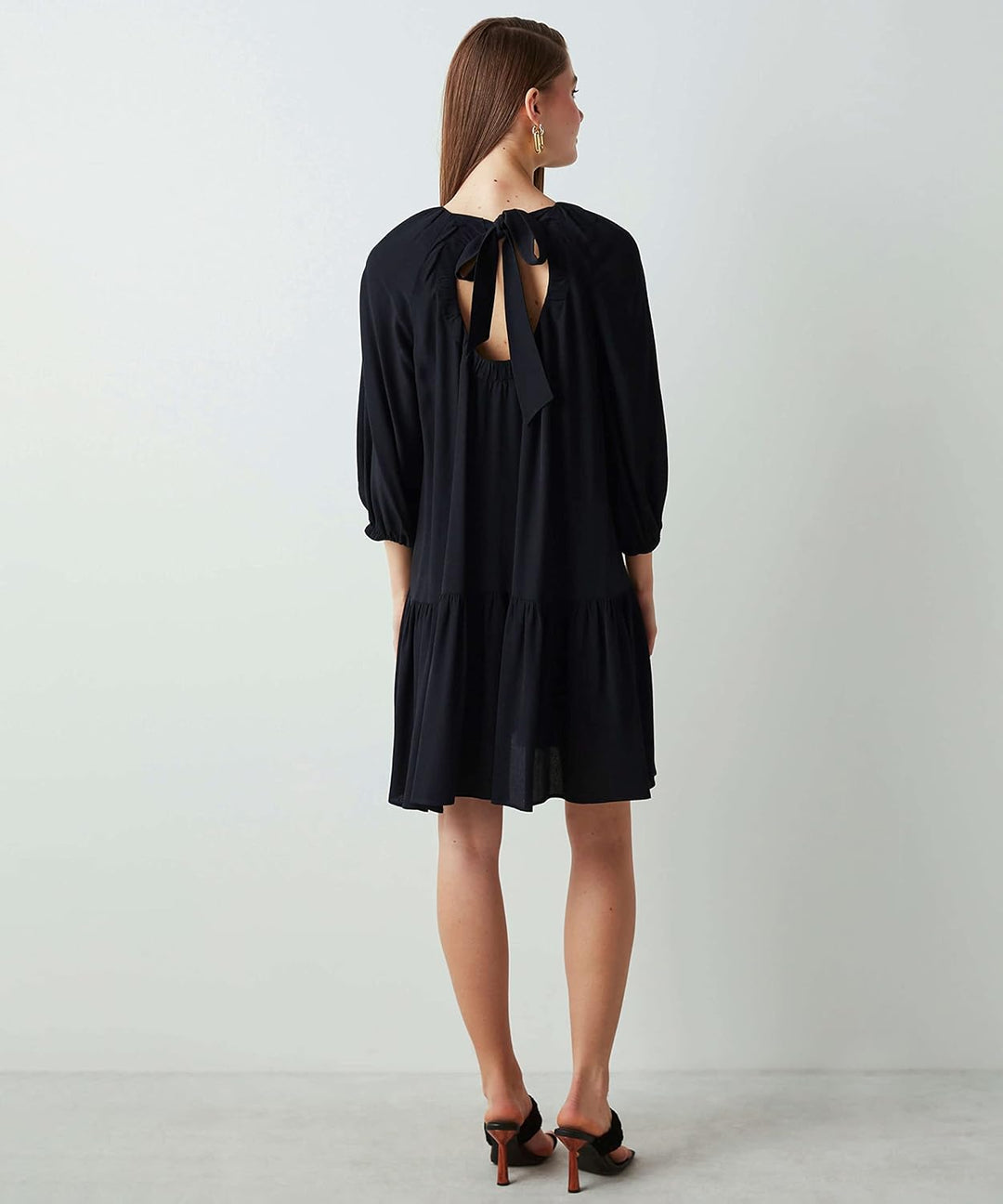 IPEKYOL Damen Low-Cut Back Dress 36 Schwarz, 36 Schwarz