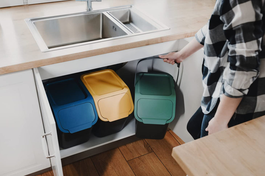 3-er Set Mülleimer und 3-Pack Bioaktivkohlefilter, Stapelbox Klick-Deckel, Abfalltrennsystem Küche M