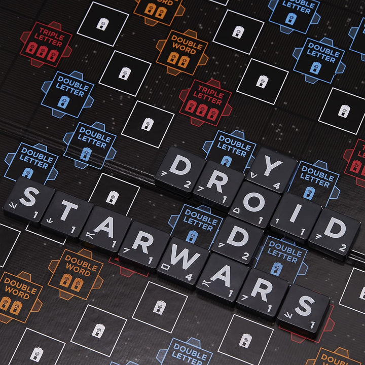 â€‹Mattel Games Scrabble Star Wars Edition Family Board Game with Galaxy Cards & Spacecraft Mover Pi