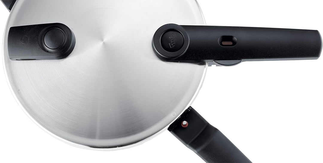 Fissler Vitaquick Premium/Schnellkochtopf (2,5 L, Ø 18 cm) m. Einsatz, Edelstahl-Dampfkochtopf, 2-Ga