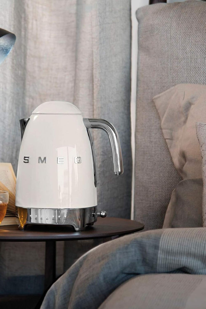 Smeg, Wasserkocher Temperatur regelbar KLF04CREU 1,7L zuzüglich Temperaturniveaus, Anti-Limiden Filt