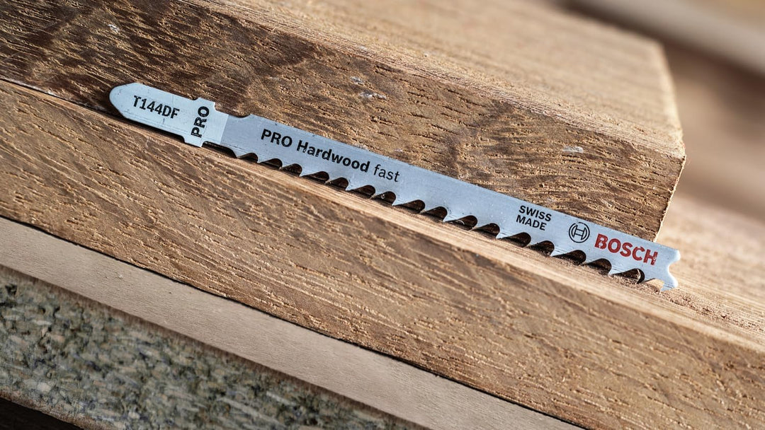 Bosch Professional 25 x Stichsägeblatt T 144 DF Speed for Hard Wood (für hartes Holz, gerader Schnit