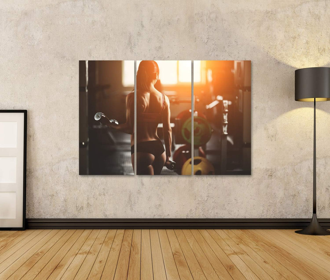 islandburner Bild auf Leinwand Gym Athletic Frau Muskeln Hanteln Brunette Sexy Fitness Girl Pink Spo