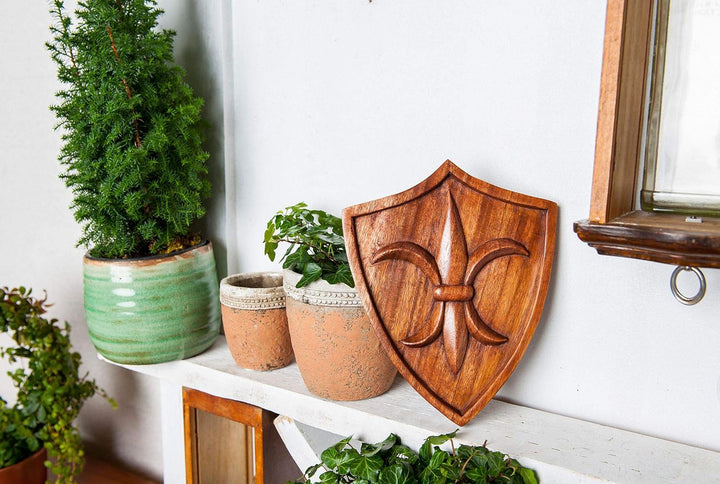 Windalf Majestätisches Wandbild Fleur DE LIS 22 cm Handarbeit aus Holz