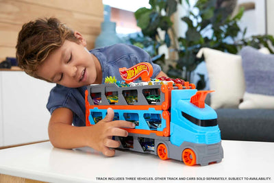 Hot Wheels - 2:1 Autorennbahn zu Transporter, inkl. 3 Spielzeugautos, mit Doppelstarter, Auslösefunk