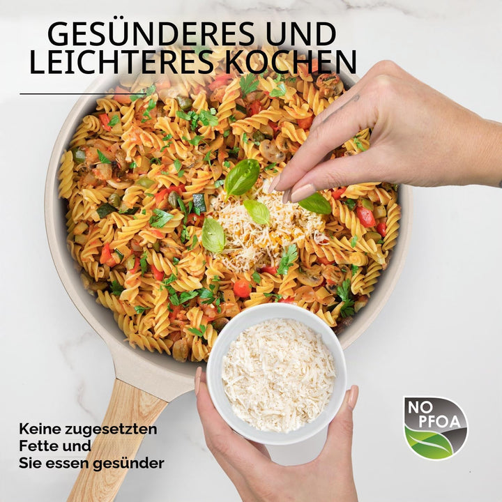 KASANOVA Antihaft-Kochset Bambù, Induktionsgeeignet, mit gehärteten Glasdeckeln (Grün und Creme, 10