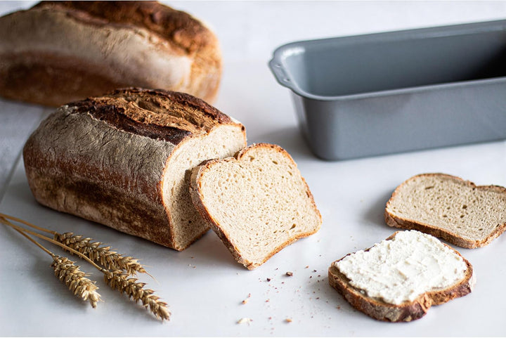 Städter we love baking silberne Brot-Back-Kastenform 30x13cm - Höhe 8cm - aus Metall emailliert - Fü