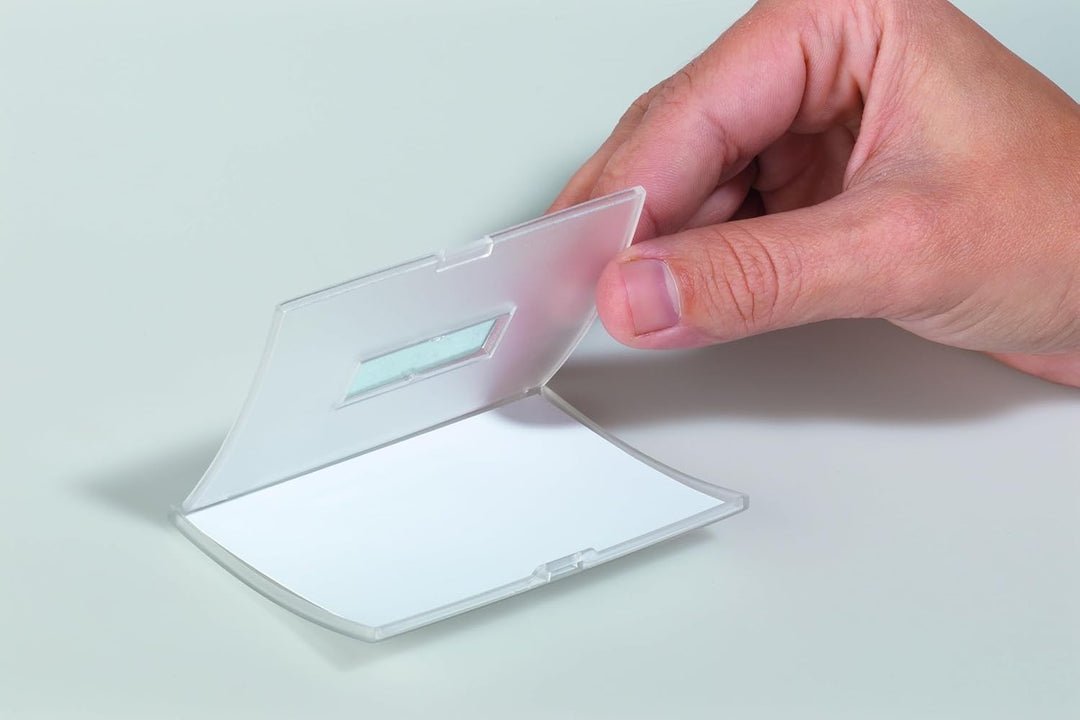 Durable Namensschild Click Fold, mit Magnet, 54 x 90 mm, 70% recycl. PP, Packung à 10 Stück, 821519,