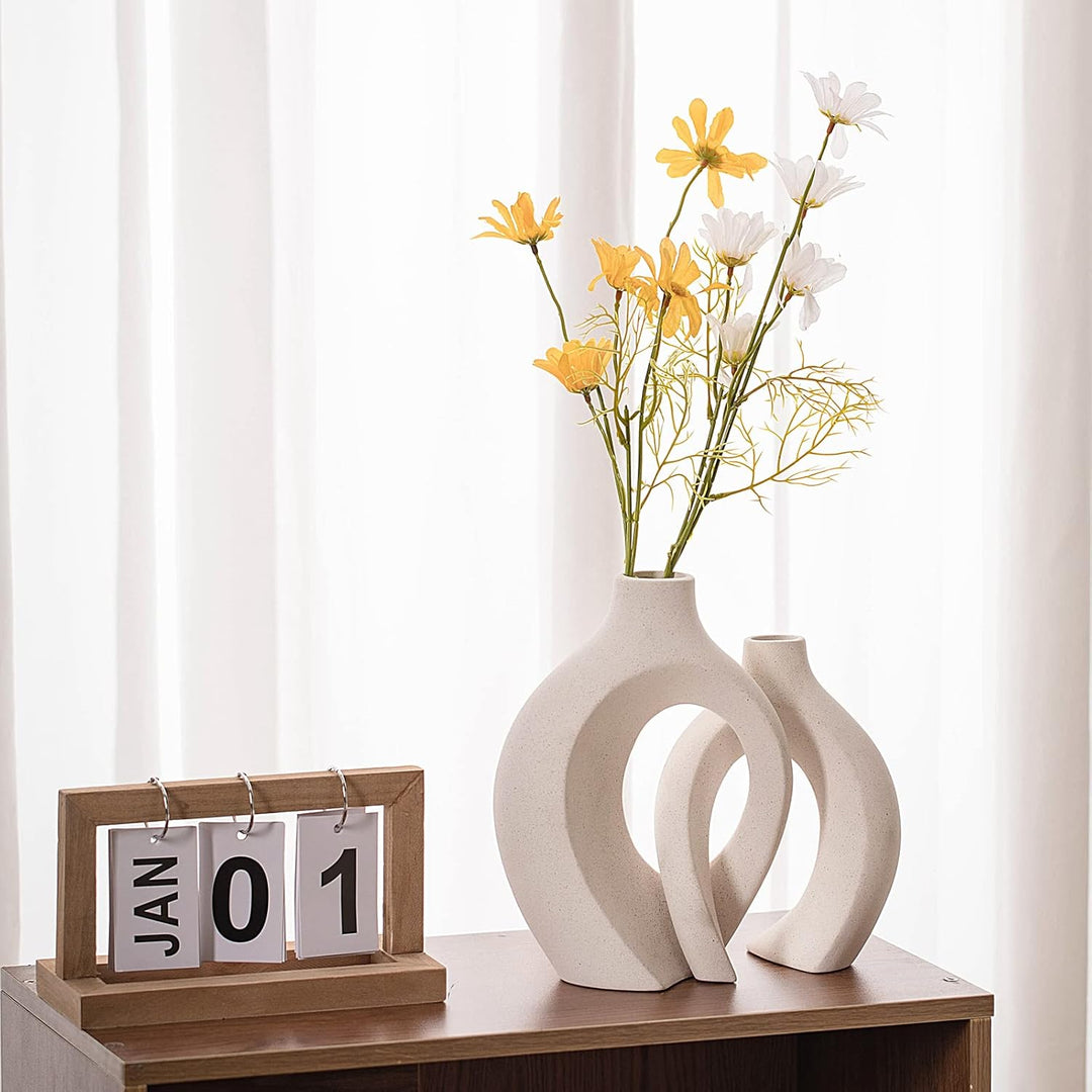 Levvohd Weisse hohle Keramikvase, 2er-Set, runde moderne Vase für nordische minimalistische Stildeko