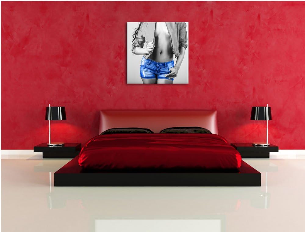 Pixxprint Sexy Frau mit Hotpan als Leinwandbild/Grösse: 70x70 cm/Wandbild/Kunstdruck/fertig bespannt