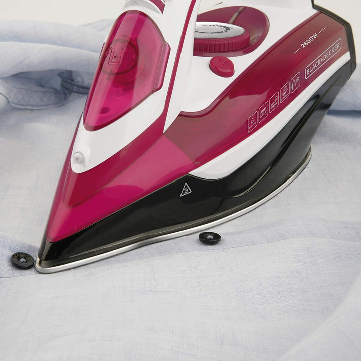 BLACK+DECKER BXIR2600E Dampfbügeleisen, 2600W, Kunststoff, Rosa/Weiss