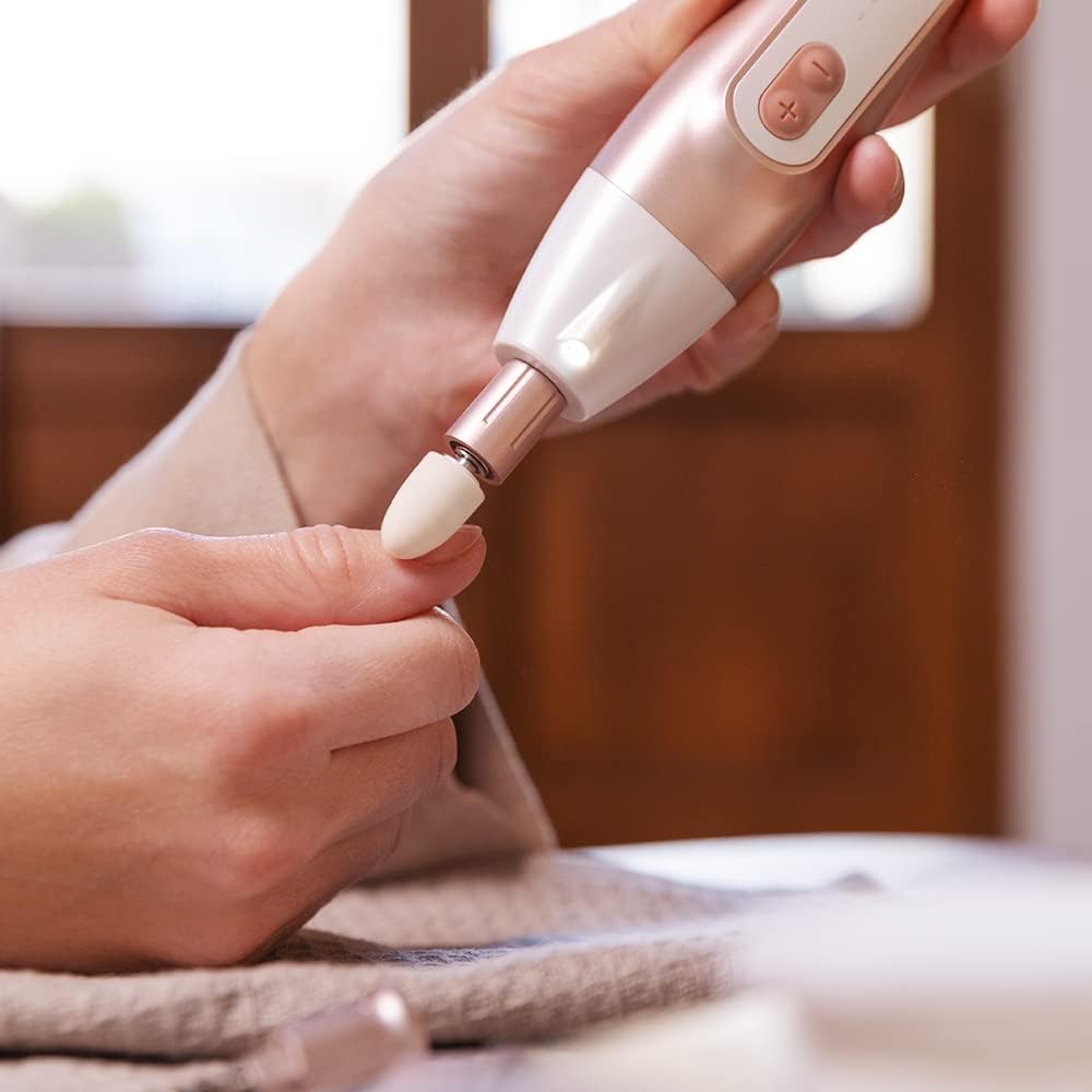 Cecotec Elektrisches Maniküre- und Pediküreset Bamba PinkyCare 700 Perfect Nails, Sieben austauschba