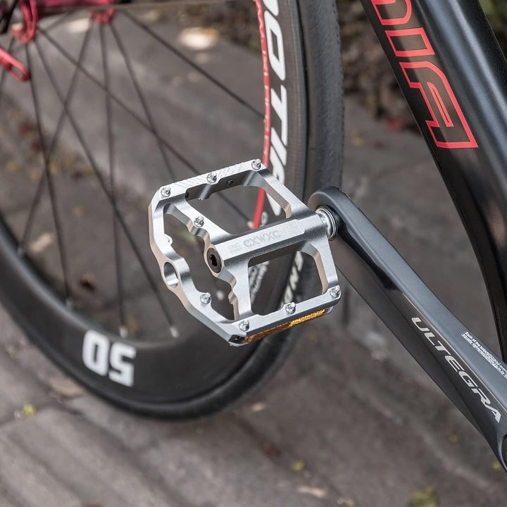CXWXC Fahrradpedale mit Reflektoren 9/16 Zoll CNC Aluminium MTB Pedale Leichtgewichts, Antirutsch fü