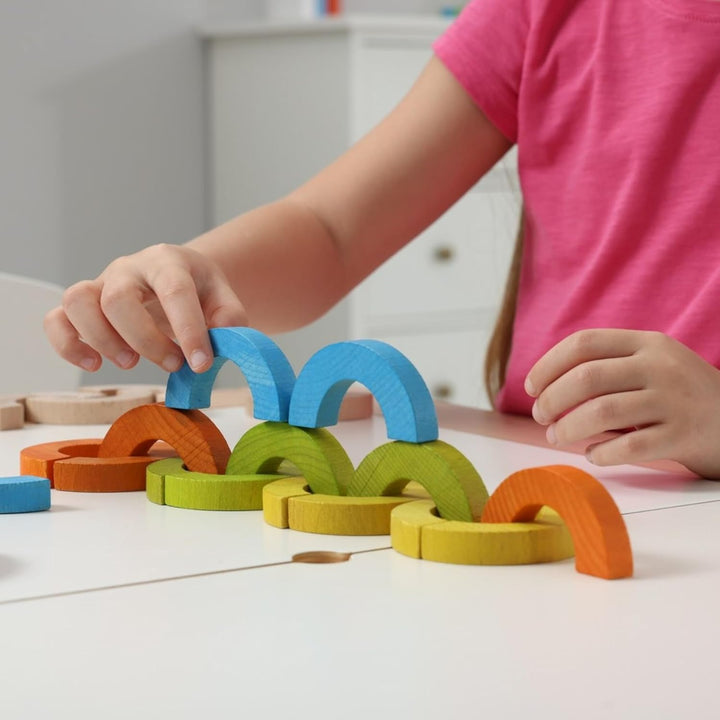 Holz-Mosaik Balancierspiel 24 Regenbogen-Halbkreise | Montessori Lernspielzeug zur Förderung von Fei