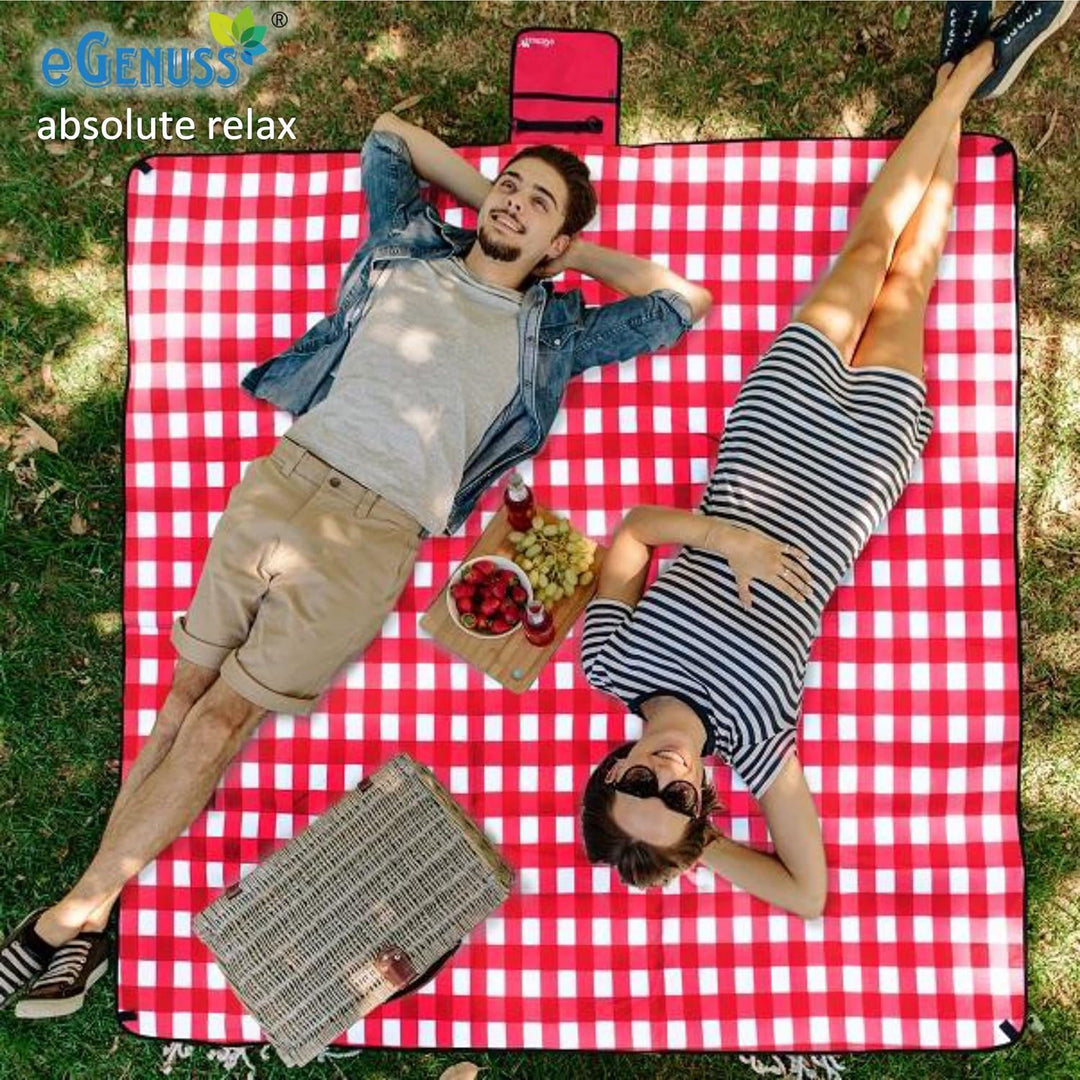 eGenuss 2 Sets Picknickdecke 200x200 cm wasserdicht isolierend abwaschbar faltbar kleines Packmass |