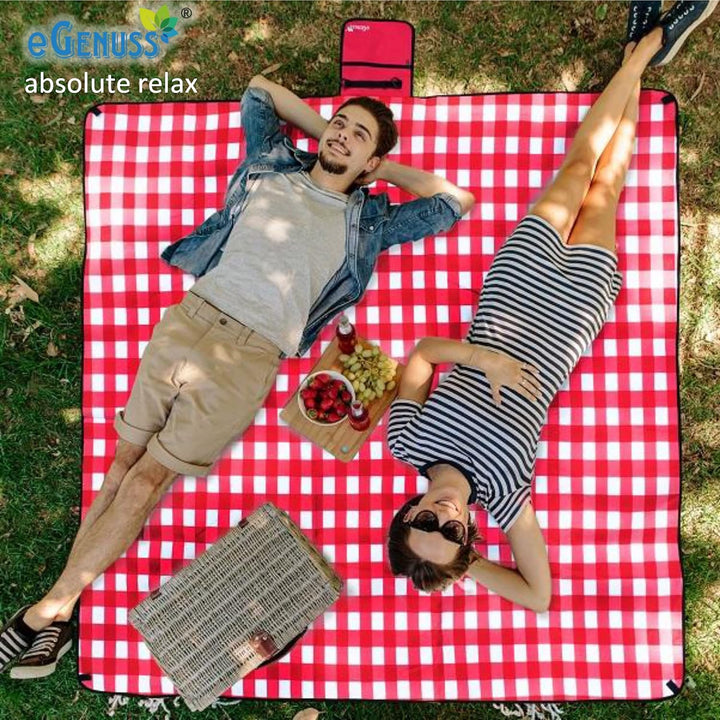 eGenuss 2 Sets Picknickdecke 200x200 cm wasserdicht isolierend abwaschbar faltbar kleines Packmass |