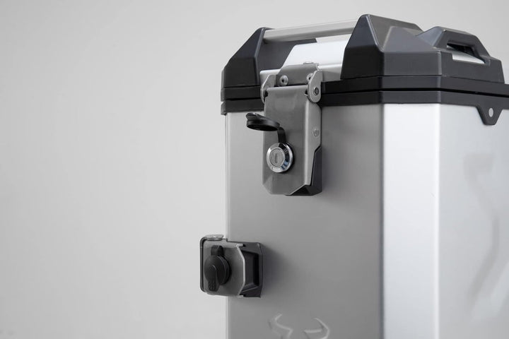 TRAX Lock Set with Anti-Theft Protection PRO 9 Matching Locks, 2 Keys. Anti-Theft Protection.