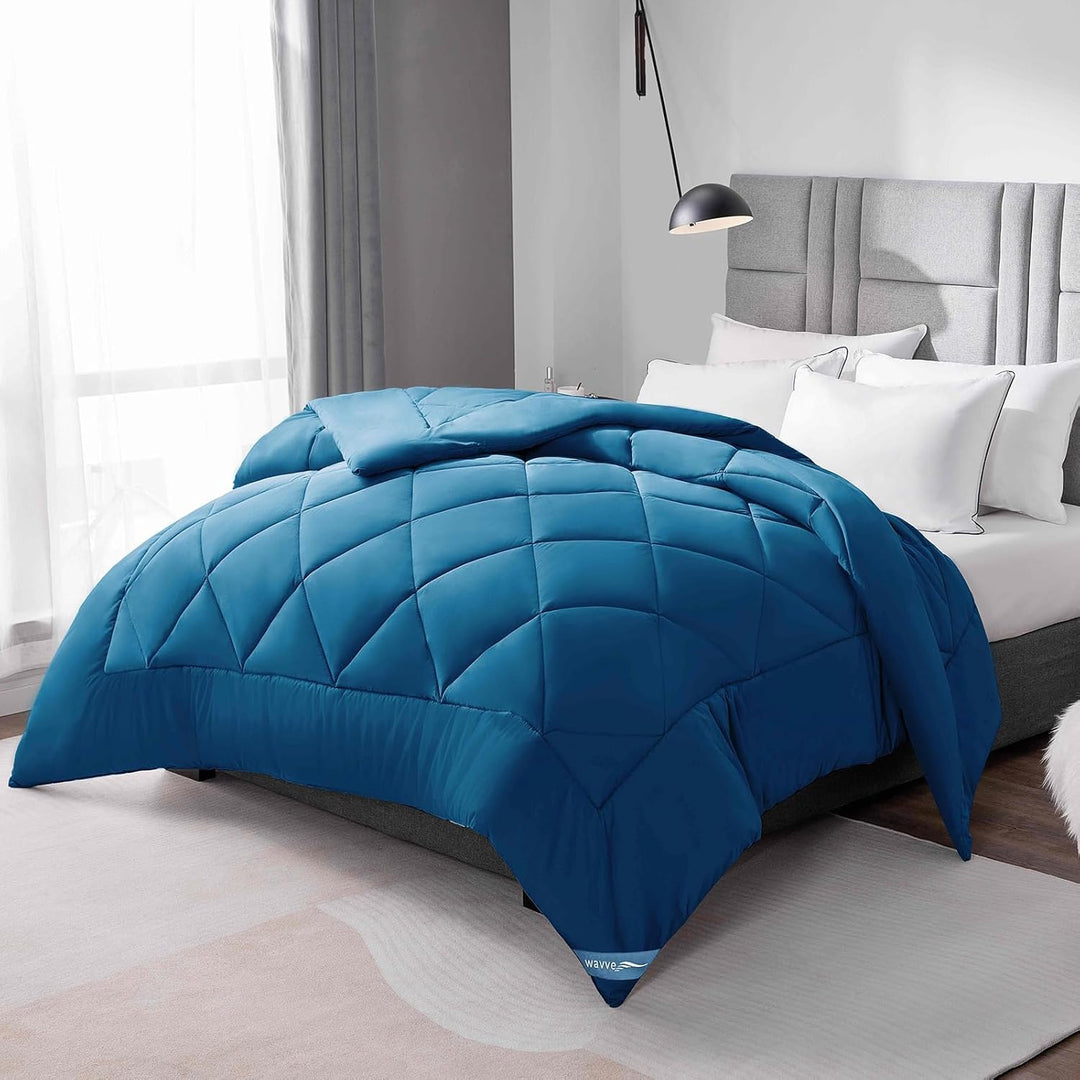 WAVVE Bettdecke 200x200 cm Ganzjahresdecke 4 Jahreszeiten, Steppdecke 300gsm Mikrofaser 200x200cm, S