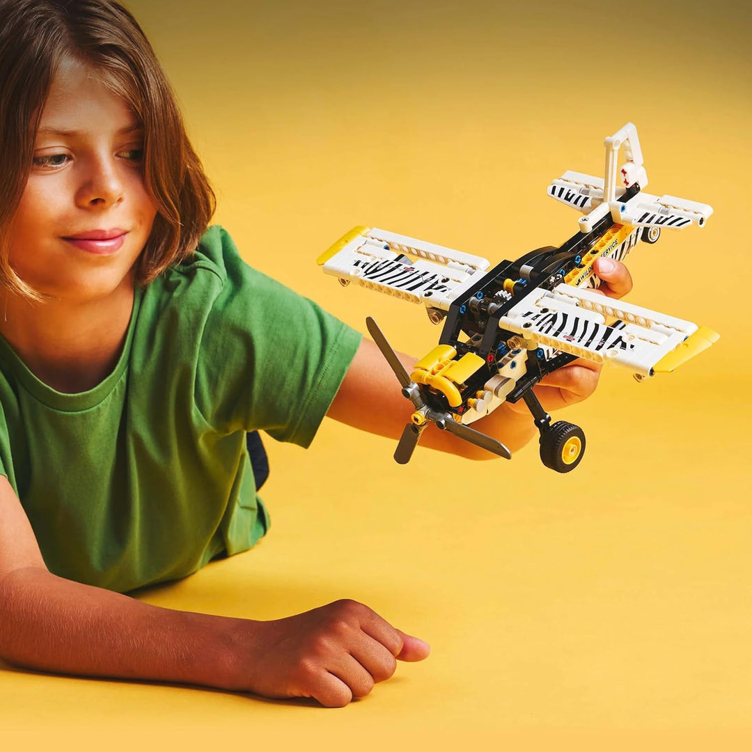 LEGO Technic Propellerflugzeug, Baubares Flugzeug Spielzeug für Kinder, Geschenk für Jungen und Mädc