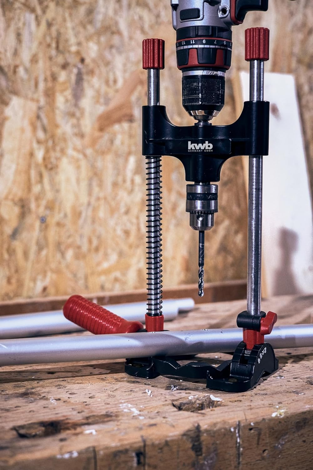kwb Bohrständer mit Bohrfutter, Sechskant-Antrieb/Mobiler Bohrständer für Akku-Schrauber und Bohrmas